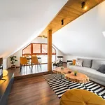 Cozy Mountain Attic In High Tatras * Vel'ka Lomnica