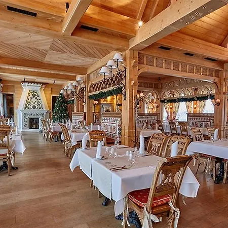 Cozy Mountain Attic In High Tatras