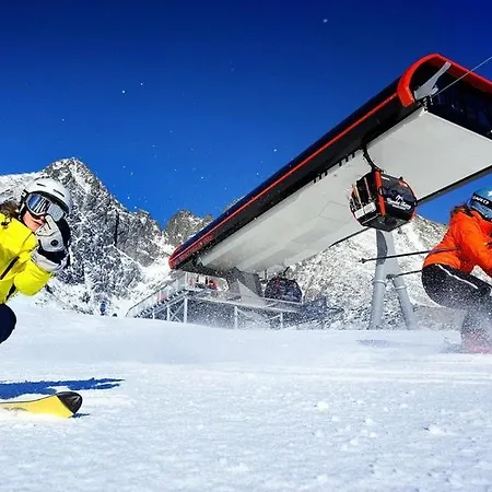 Cozy Mountain Attic In High Tatras Apartamento *
