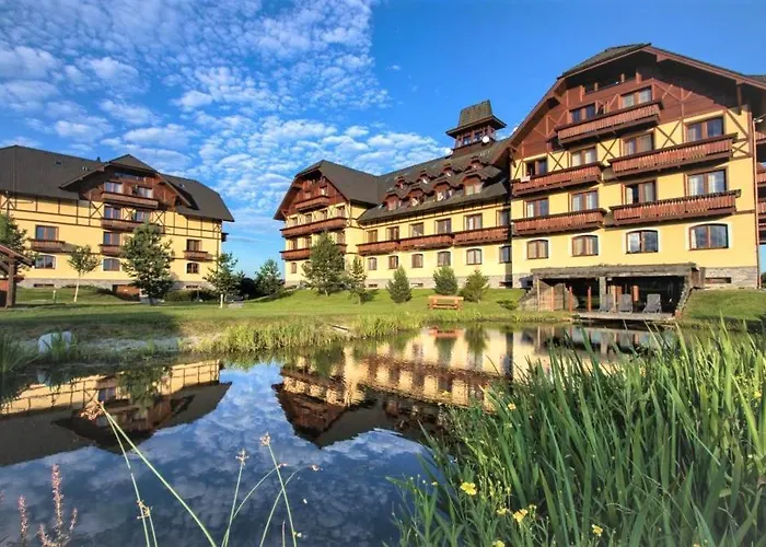 Cozy Mountain Attic In High Tatras Appartamento